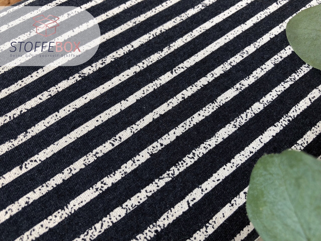 Reststück 30cm Jersey - Stripes gestreift (grau/weiß) Öko-Tex-100 – Bild 2
