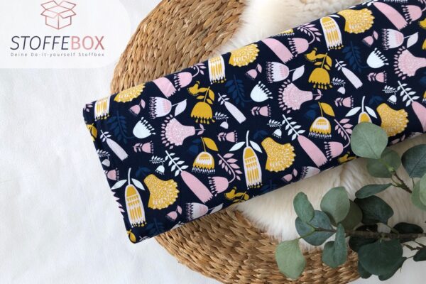Reststück 35cm Jersey Öko-Tex-100 - Abstrakte-Blumen (dunkelblau/rosa/senf/weiß)