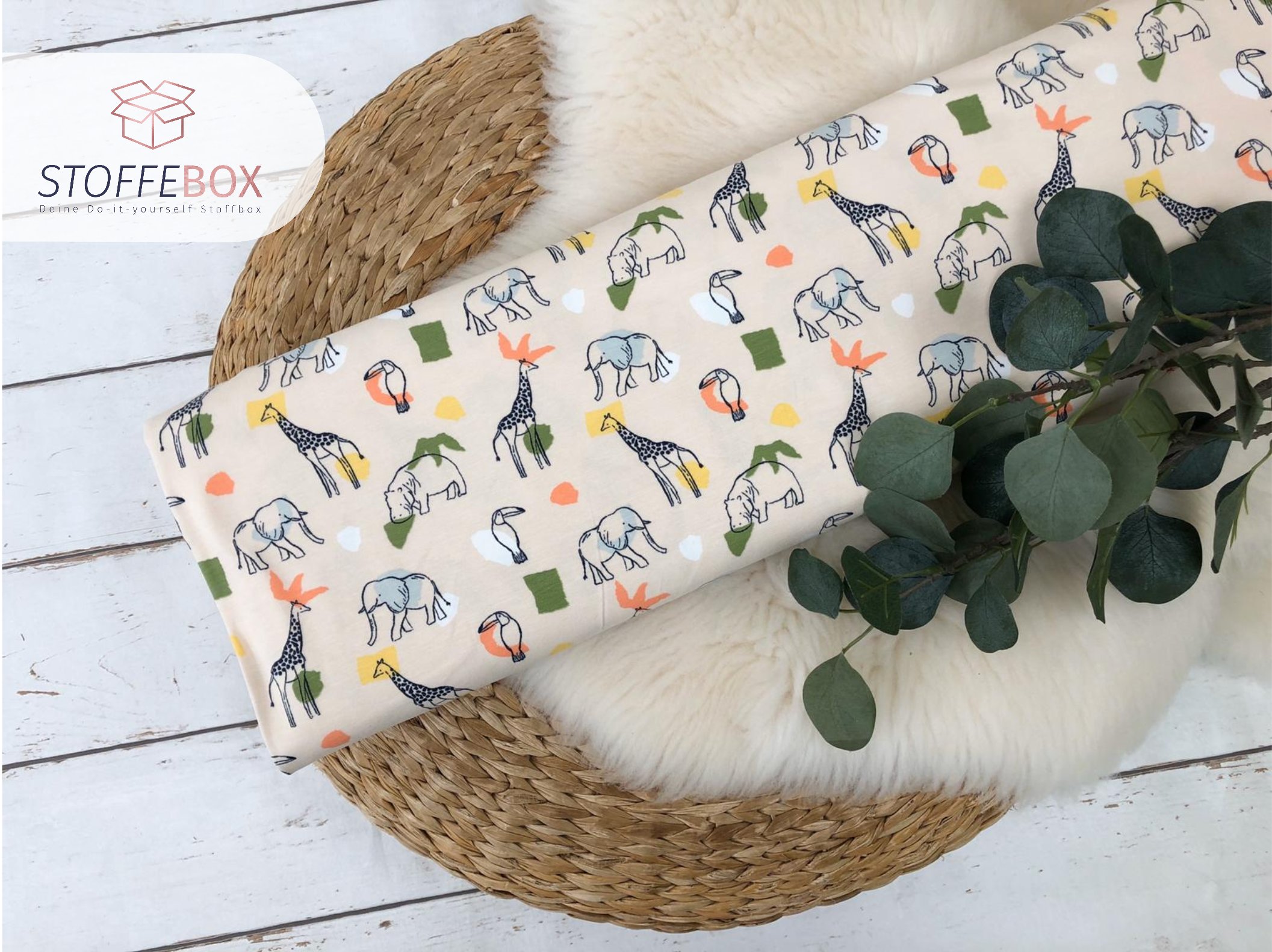 Reststück 60cm Bio Jersey / Organic - Tiere (Giraffe, Elefant, Tukan) (creme)
