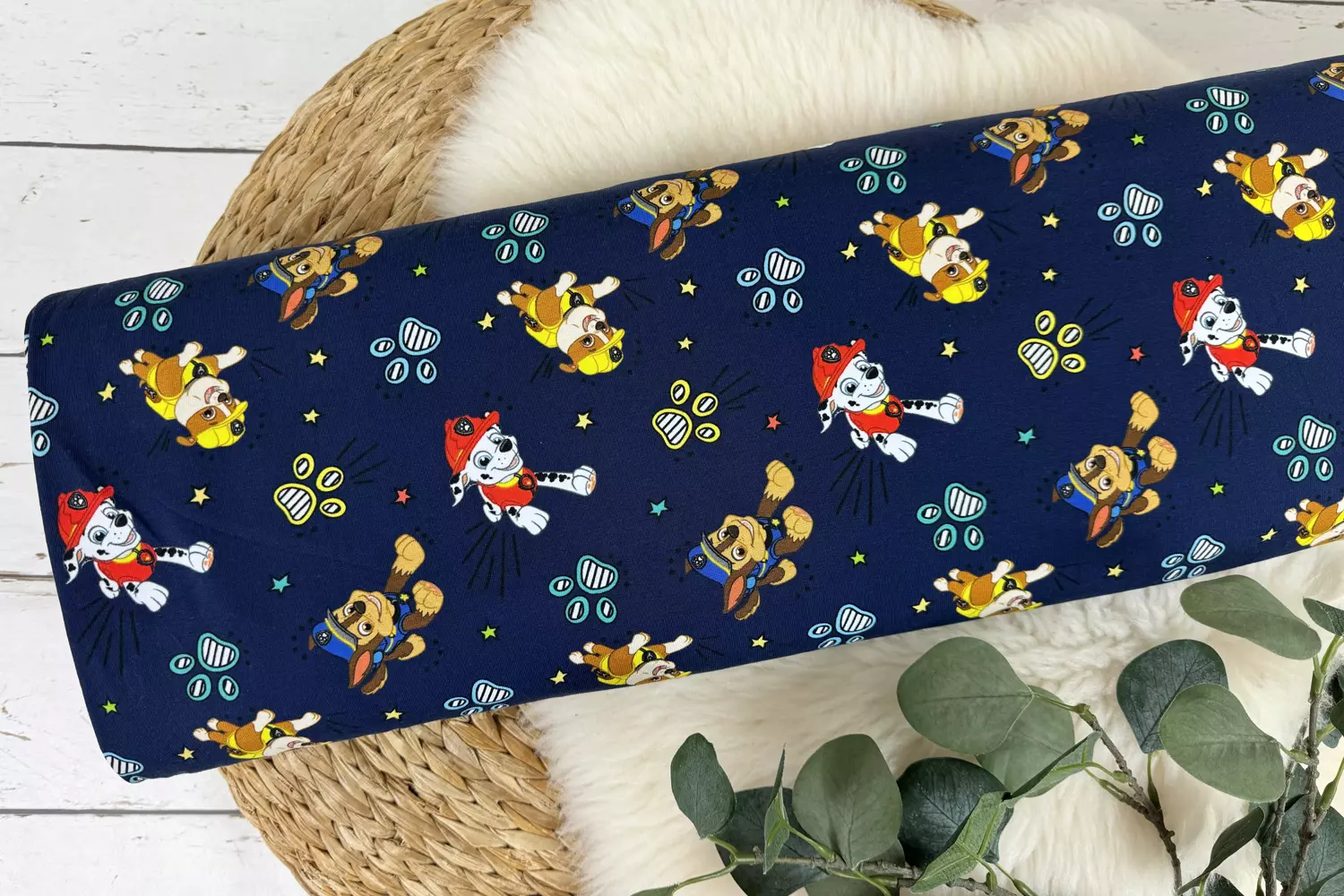Baumwolljersey Stoff mit PAW PATROL Muster in blau