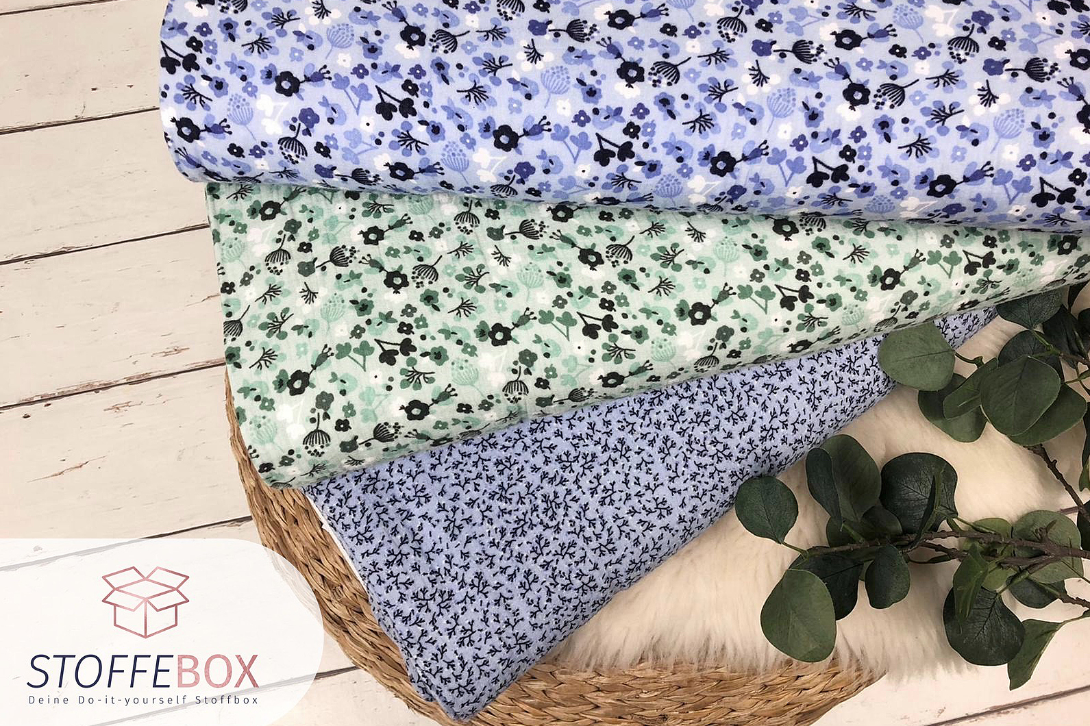 Musselin Stoff / Double Gauze - kleine Blumen - mint – Bild 3