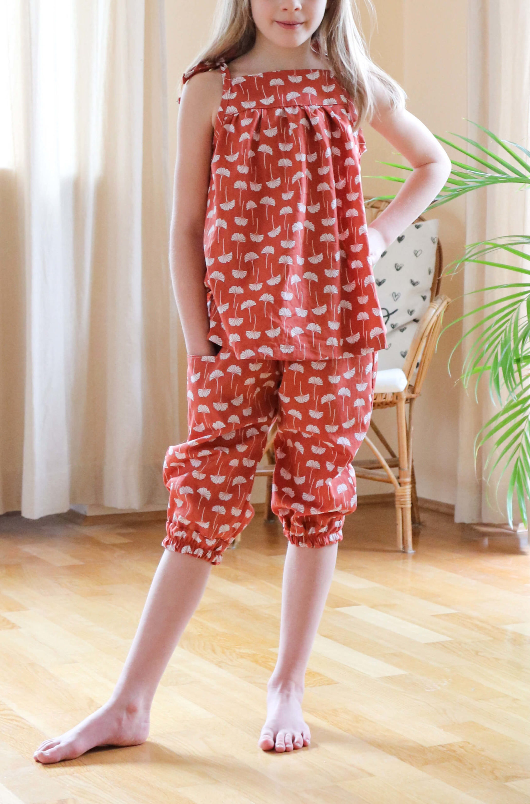 jumpsuit kinderstoff ginkgo Blätter