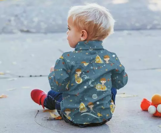 Bio Baumwollstoff Popeline Webware – kleiner Junge im Weltall auf einer Rakete dunkel jeansblau – Bild 4