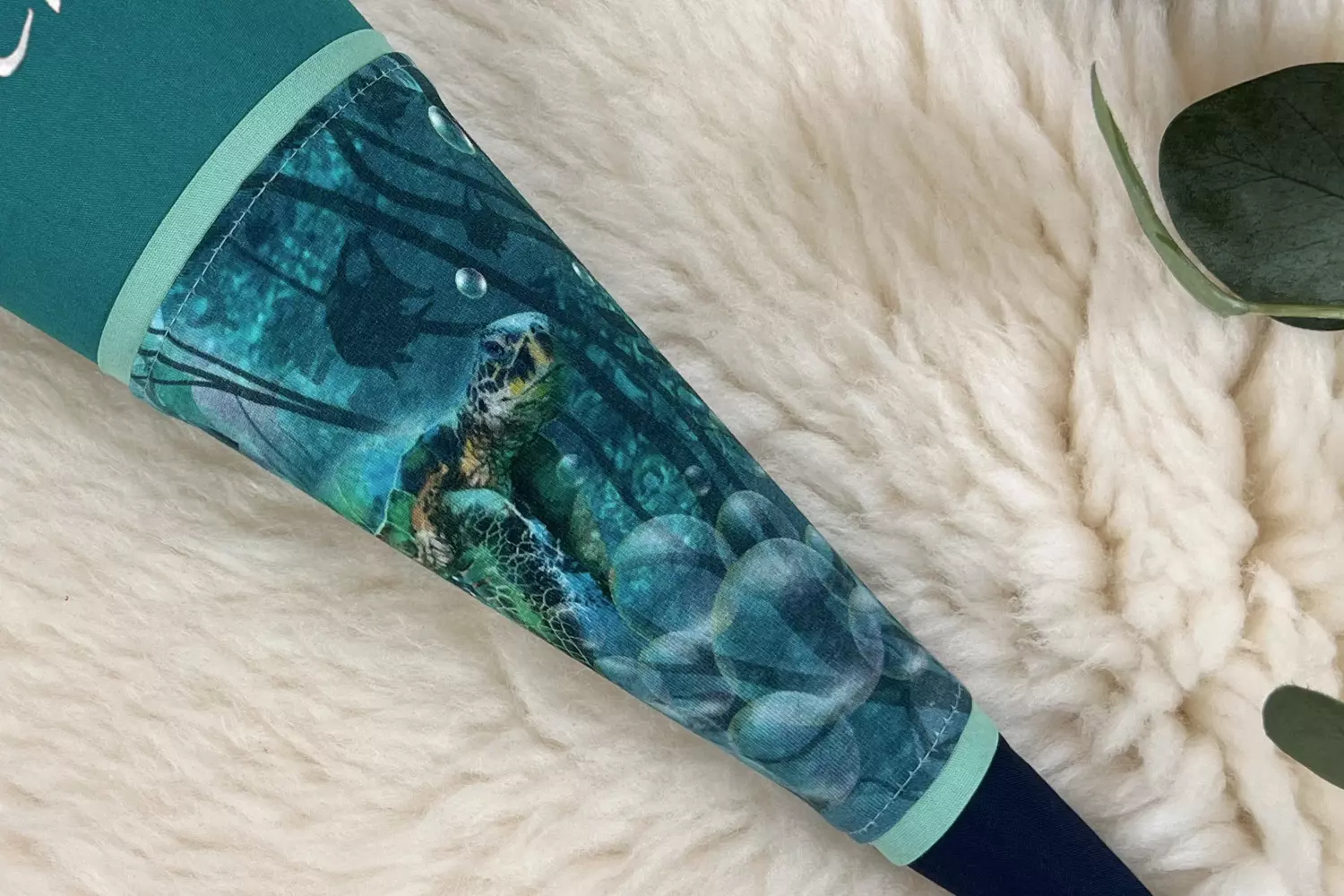 Schultüte aus Stoff mit Namen - Schildkröte Unterwasserwelt petrol, dunkelblau (70cm, 85cm) - Zuckertüte personalisiert, optional mit Kissen – Bild 4