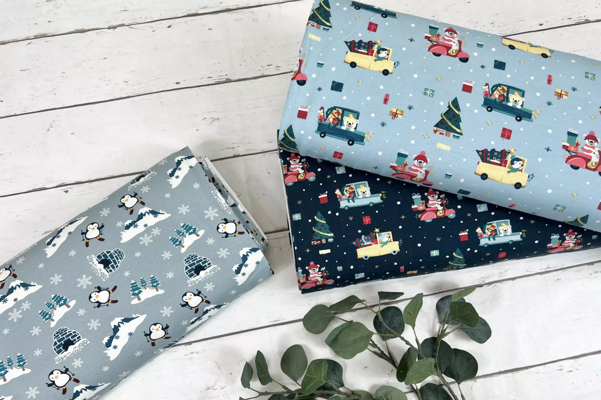 Stoffpaket Sweat Weihnachtsstoff Kinderstoff mit Tieren bringen Weihnachtsgeschenke