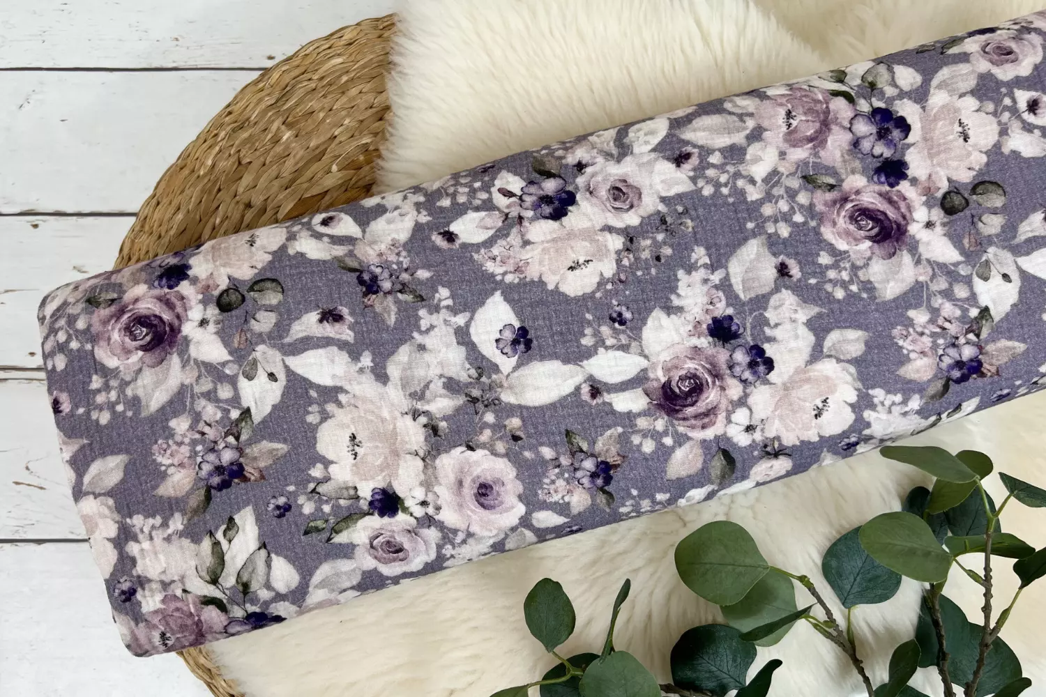 Reststück 45cm Musselin Stoff / Double Gauze - große Blumen, Rosen im rauchigen flieder - Öko-Tex 100 – Bild 2