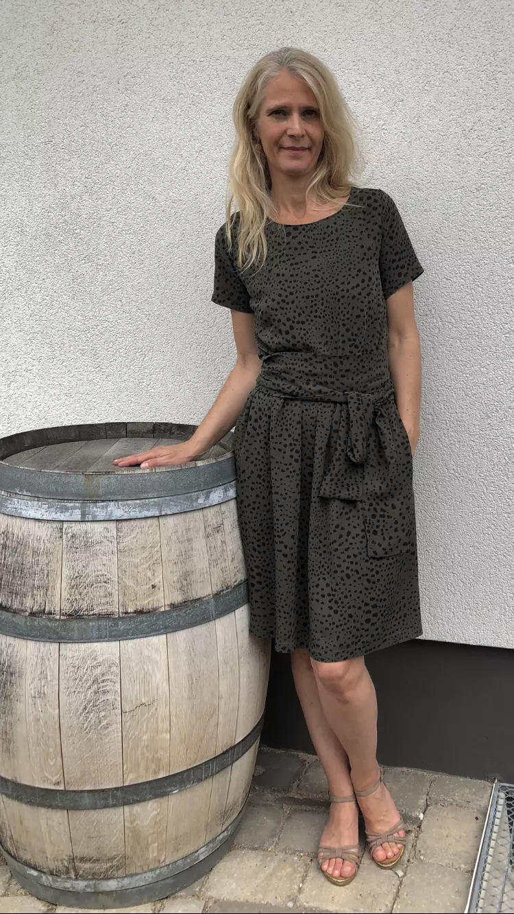 Papierschnittmuster Fadenkäfer Sommerkleid Aria Damen – Bild 5