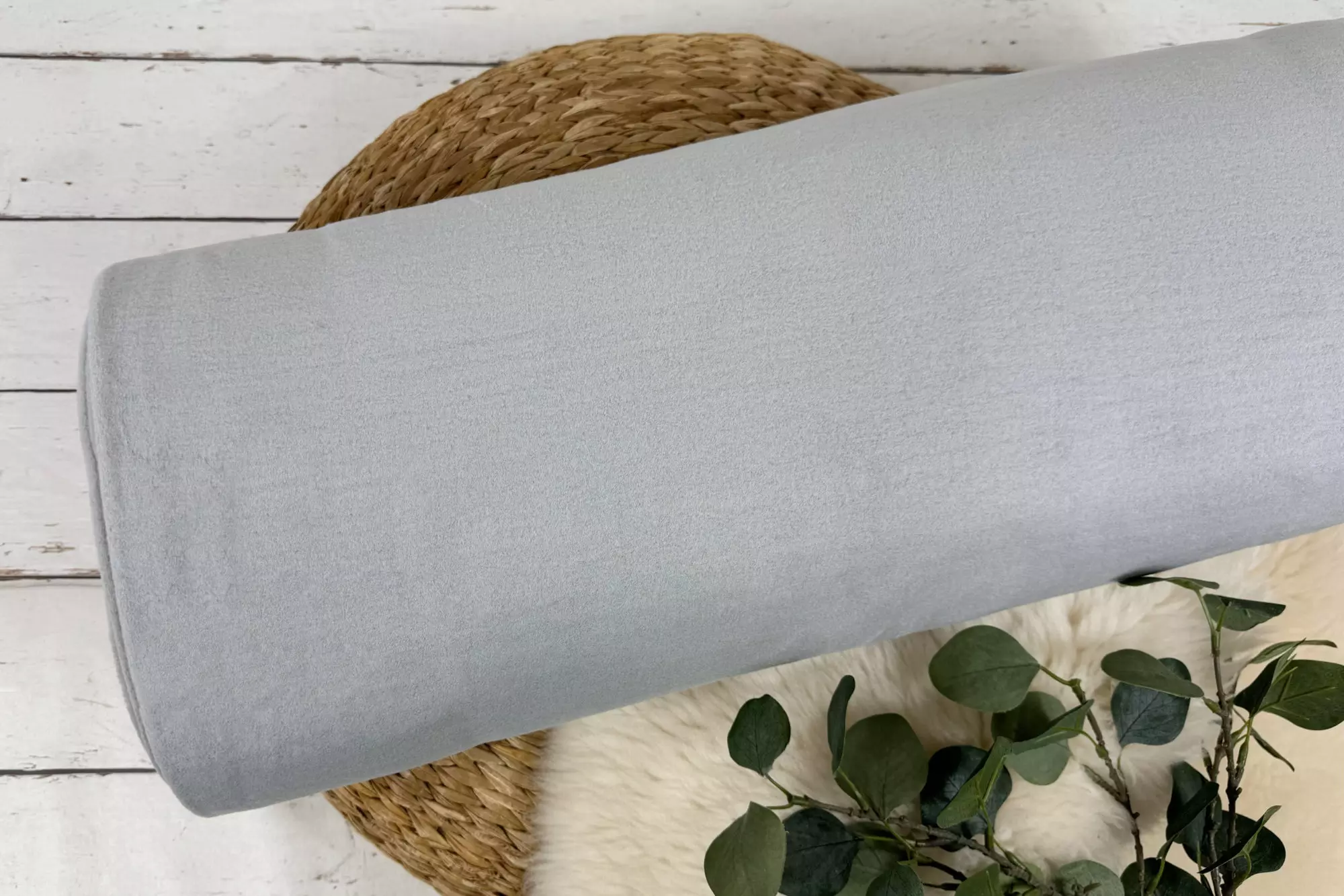 Kuschelweicher Baumwollfleece Stoff in der Uni Farbe hellgrau
