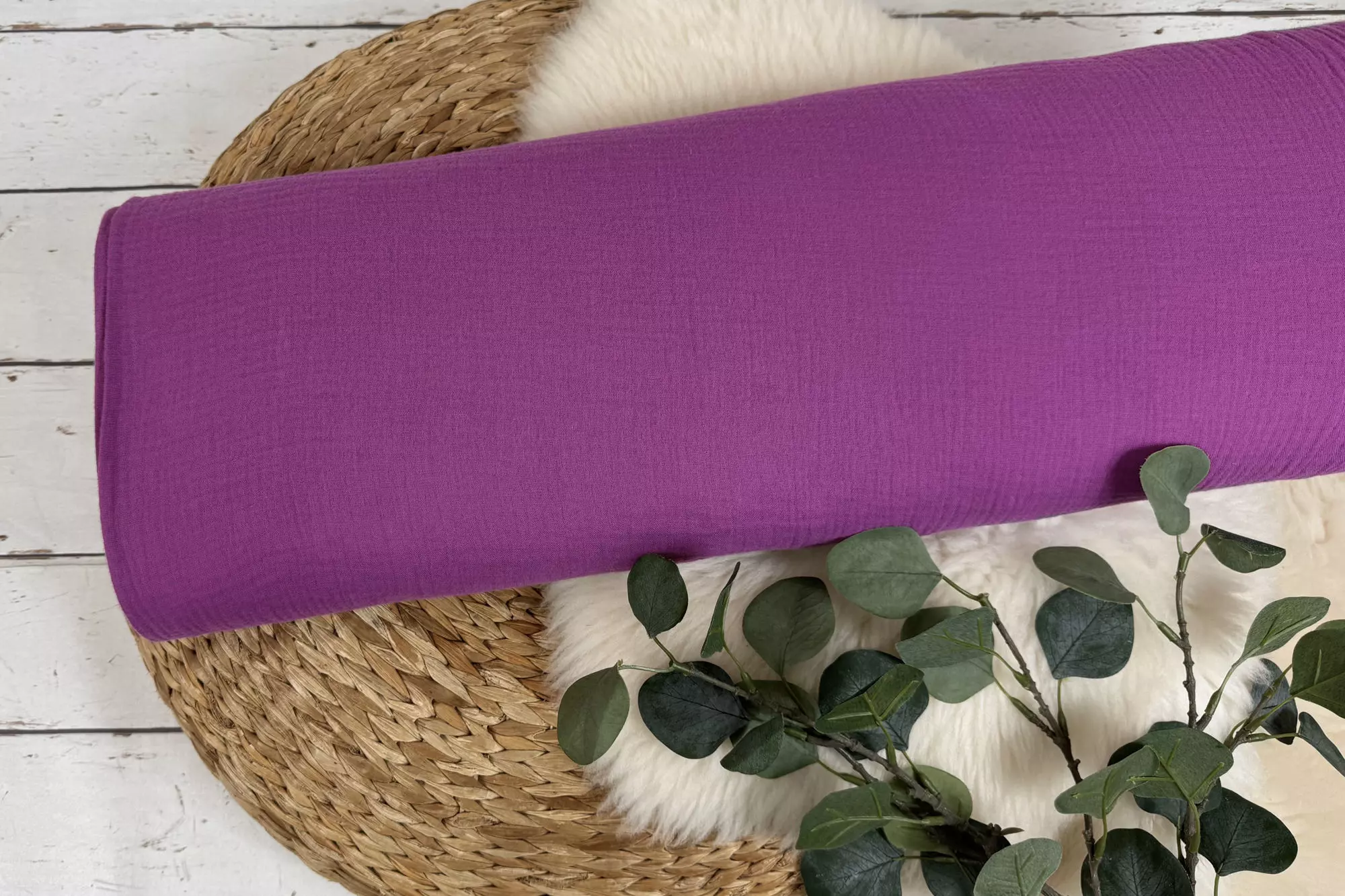 Musselin Stoff in uni Farbe brombeere