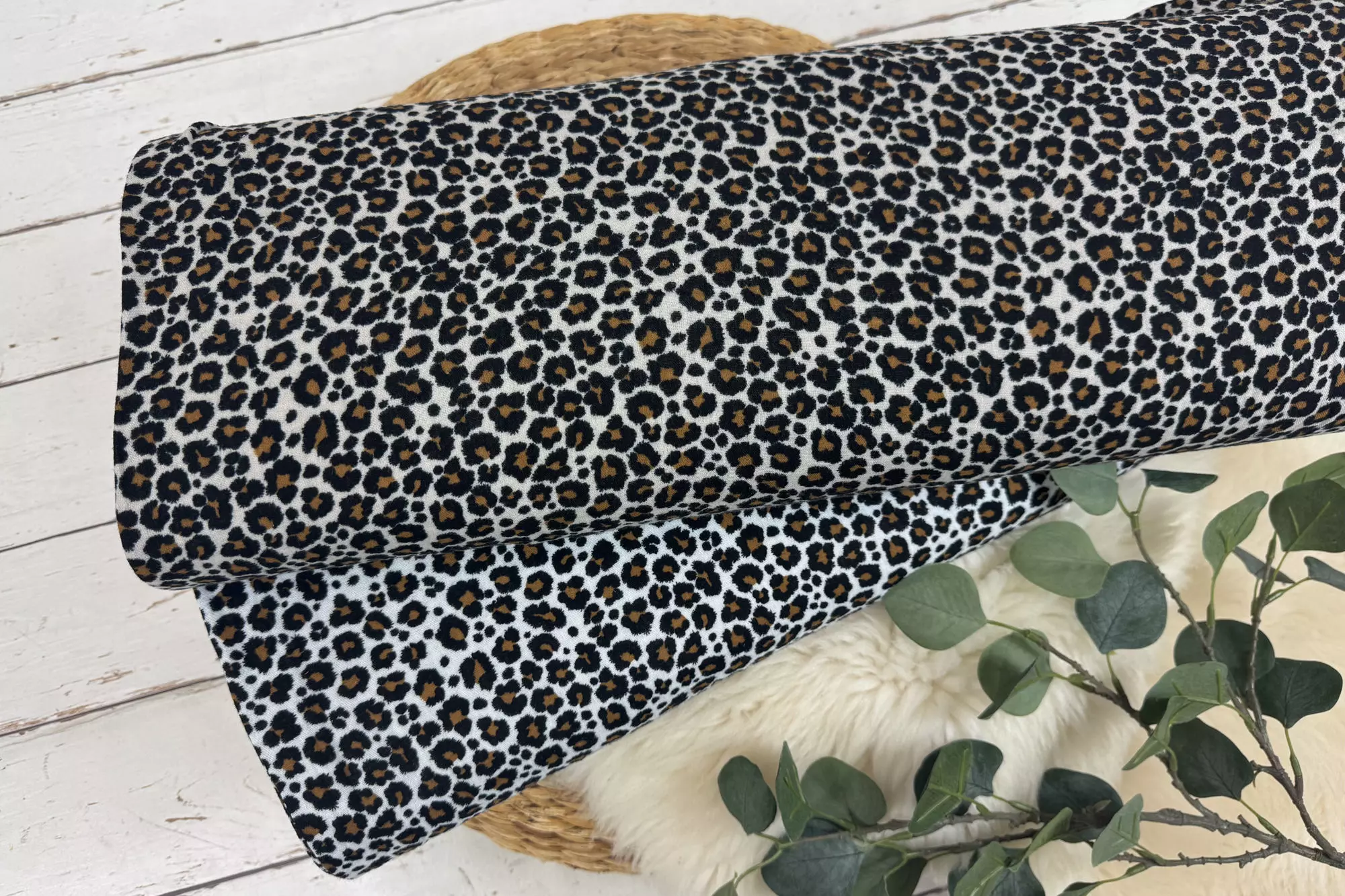 Musselin Stoff - Leoprint Muster, Animalprint ecru - Öko-tex-100, Double Gauze – Bild 3