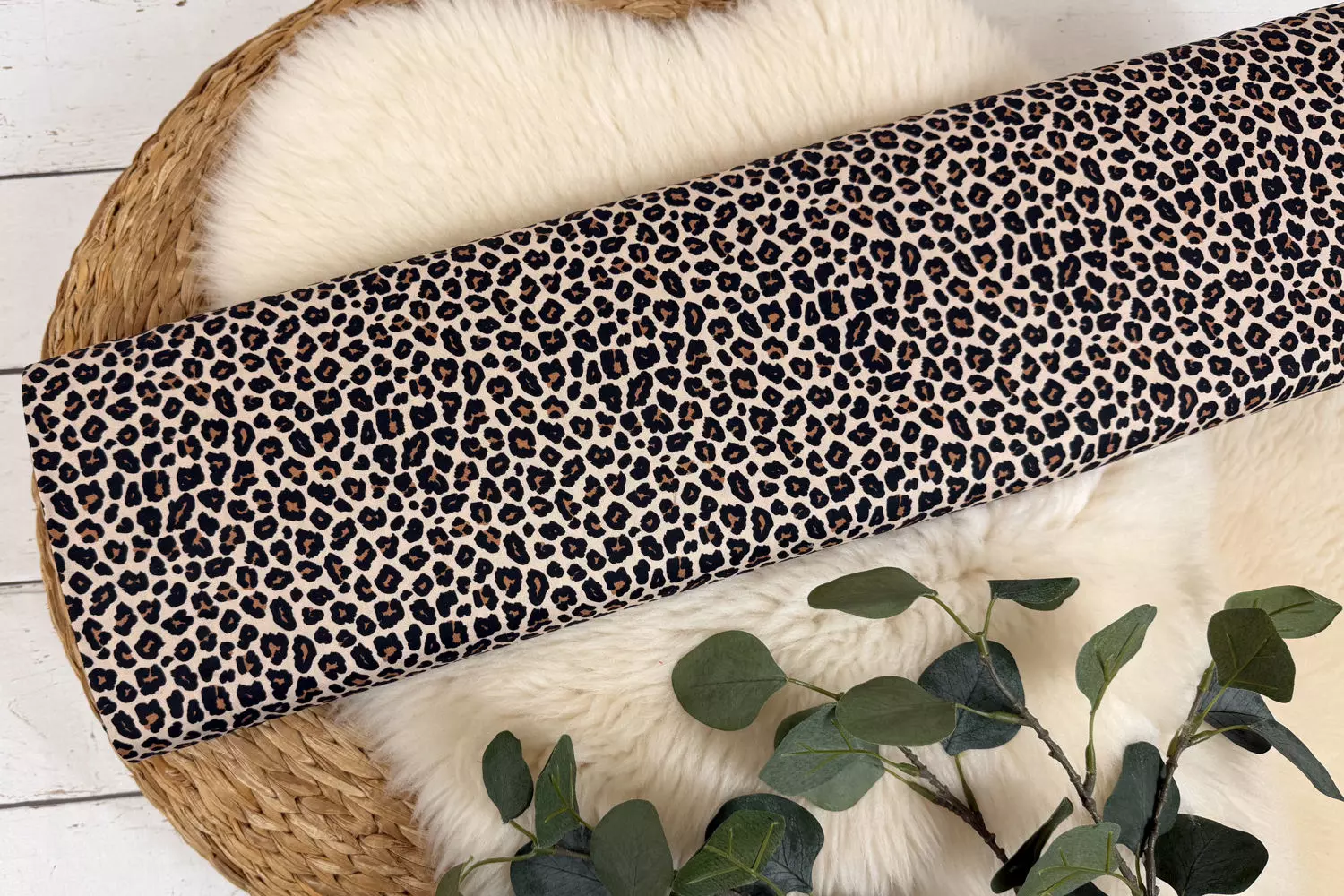 Baumwolle Popeline Leoprint, Animalprint in beige und grau – Ökotex 100 – Bild 3